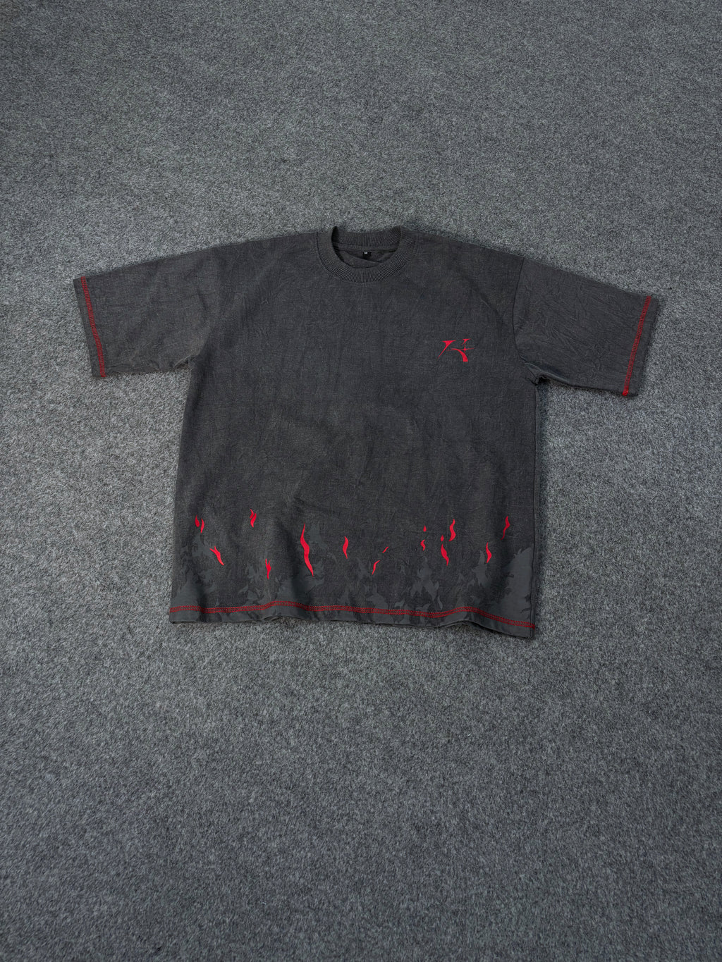 MIGHT GUY RED BEAST OVERSIZED T-SHIRT